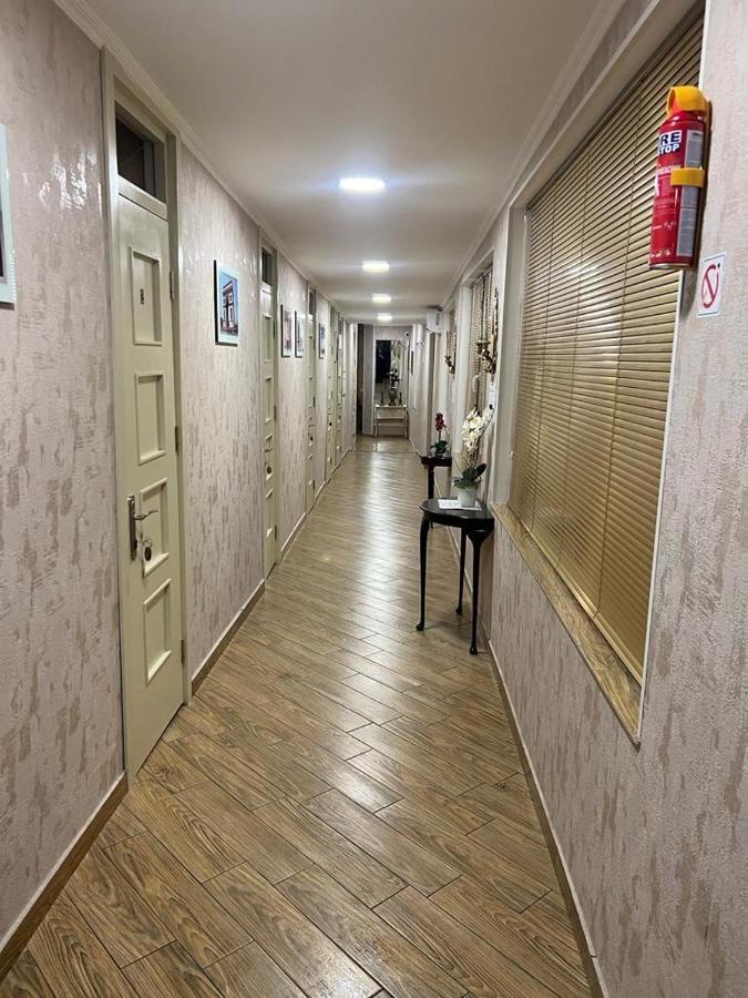 Hotel Bani Kʼutʼaisi Exterior foto